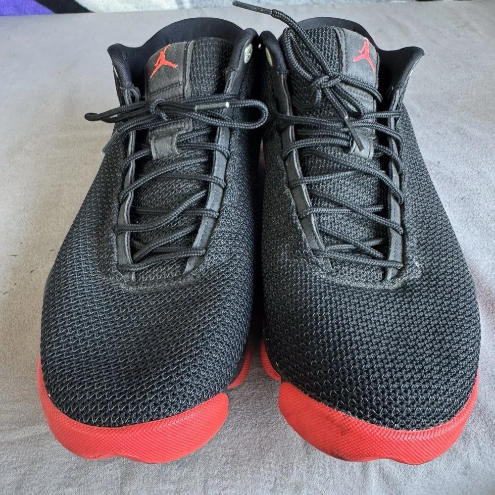 Size 11.5 - Jordan Horizon Low Black 845098-060